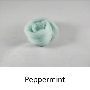 Wool top, Merino 21 micron, Colour: Peppermint
